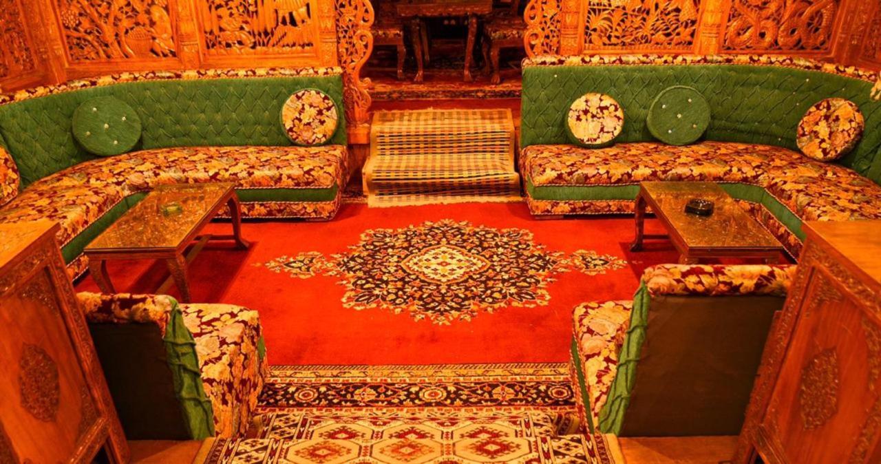 De Laila House Boat By Sterling Hotel Srinagar  Ngoại thất bức ảnh