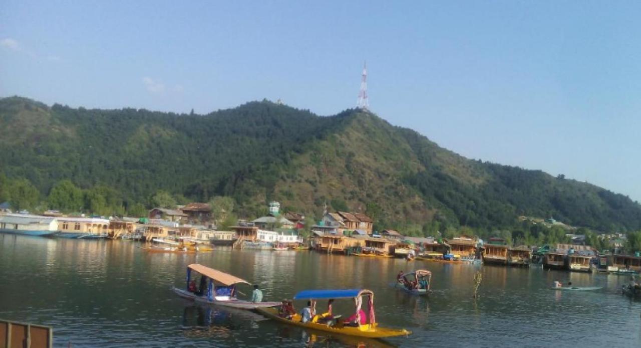 De Laila House Boat By Sterling Hotel Srinagar  Ngoại thất bức ảnh