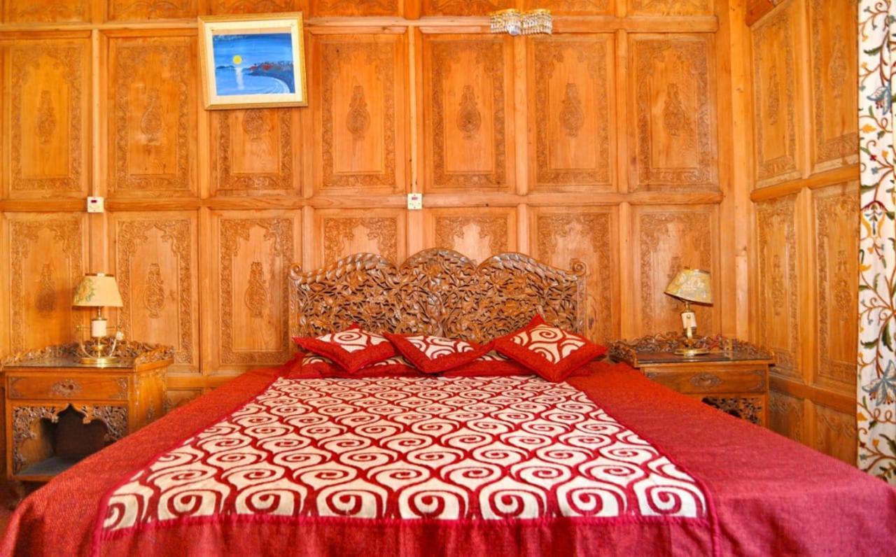 De Laila House Boat By Sterling Hotel Srinagar  Ngoại thất bức ảnh
